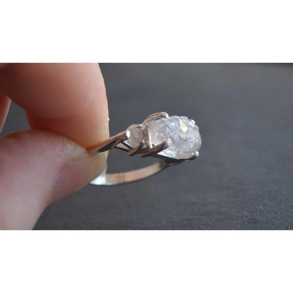 alternative raw diamond engagement ring raw crystal size 4 5 6 7 8 8 9 1… - Picture 2 of 5